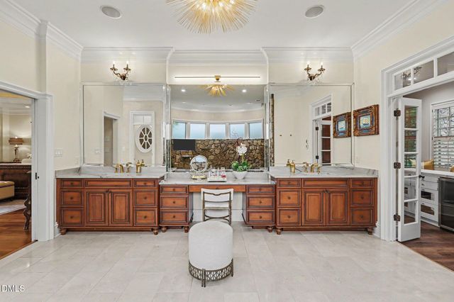 2317 Victoria Park Lane, Raleigh, NC 27614