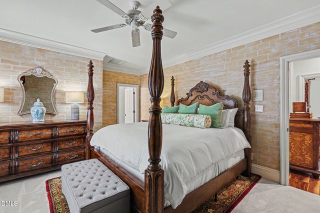 2317 Victoria Park Lane, Raleigh, NC 27614