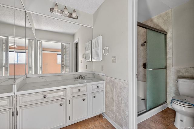 6615 Lake Cliff, San Antonio, TX 78244