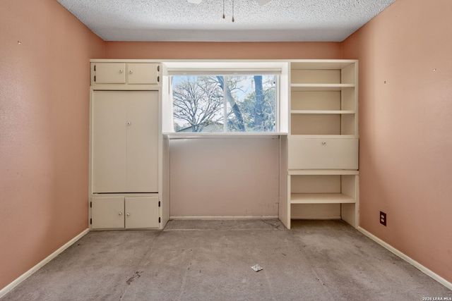 6615 Lake Cliff, San Antonio, TX 78244