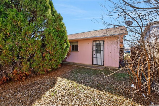 6615 Lake Cliff, San Antonio, TX 78244