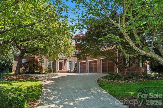 7609 Windaliere Drive, Cornelius, NC 28031