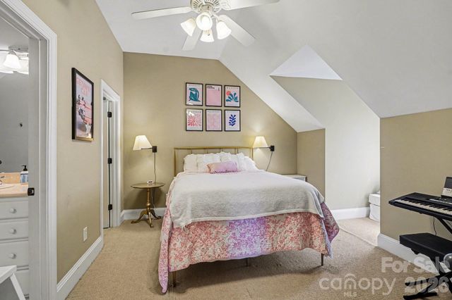 7609 Windaliere Drive, Cornelius, NC 28031