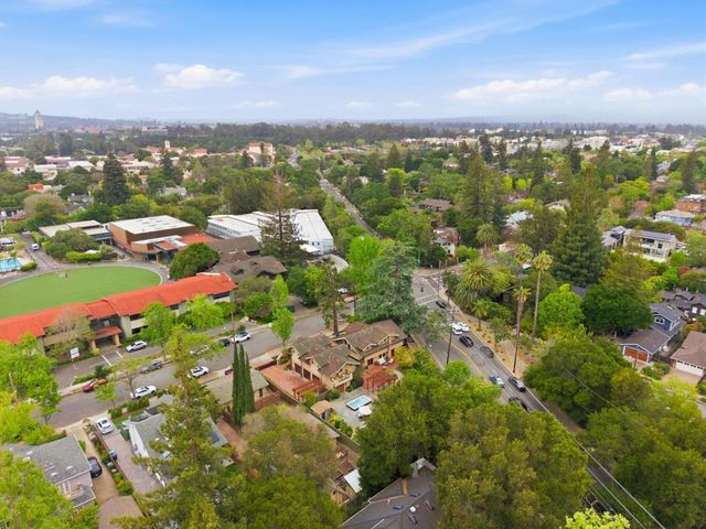 1301 Bryant Street, Palo Alto, CA 94301