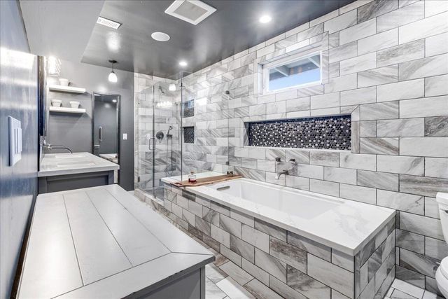 570 Casanova Avenue, Monterey, CA 93940