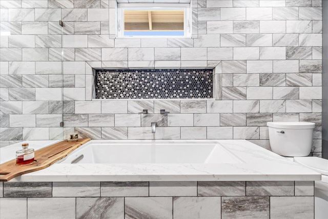 570 Casanova Avenue, Monterey, CA 93940