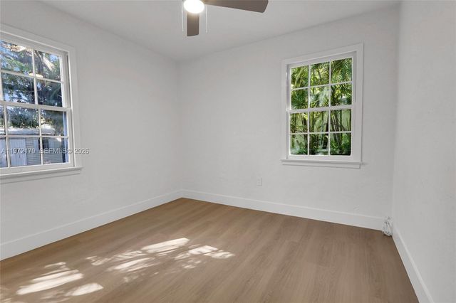 5111 SW 73rd Ter 0, Miami, FL 33143