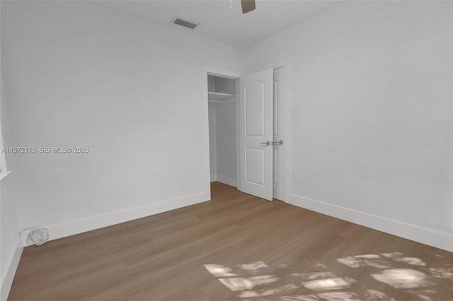 5111 SW 73rd Ter 0, Miami, FL 33143