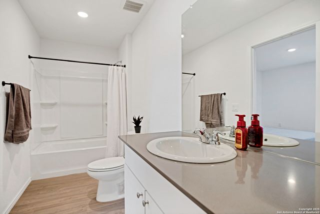 13415 Turnesa, San Antonio, TX 78221