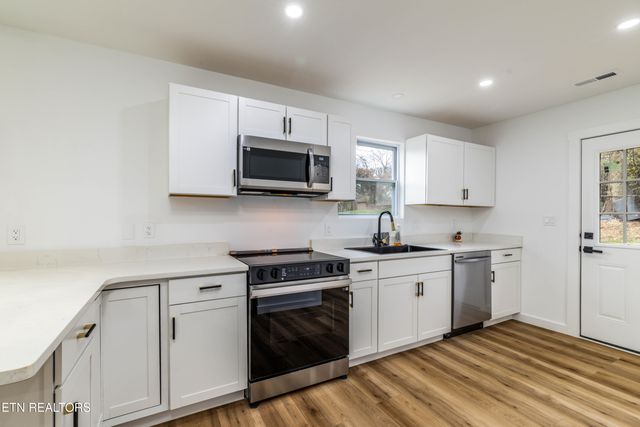 3412 Ashland Ave, Knoxville, TN 37914