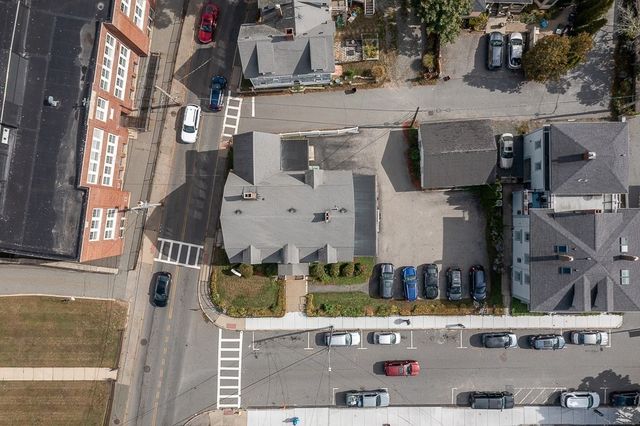 23 Dale Ave, Gloucester, MA 01930