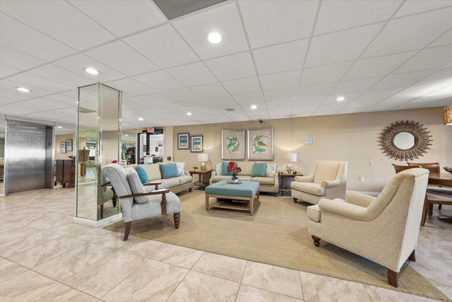 1651 SAND KEY ESTATES COURT 26, Clearwater Beach, FL 33767