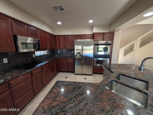 7122 W PASO Trail, Peoria, AZ 85383