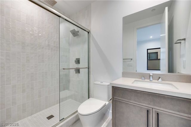 58 Bellissima Lago Court, Henderson, NV 89011