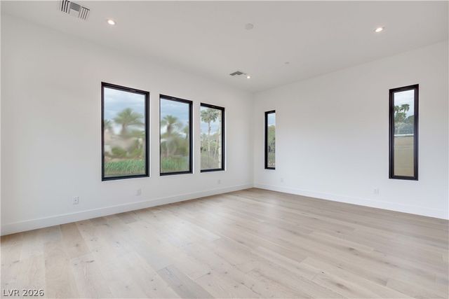 58 Bellissima Lago Court, Henderson, NV 89011