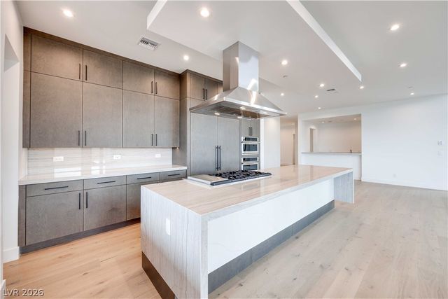 58 Bellissima Lago Court, Henderson, NV 89011