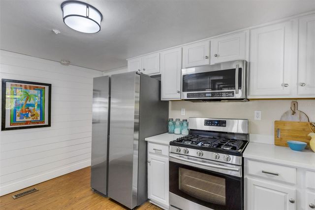 717 JOHNSON AVENUE, Lakeland, FL 33801