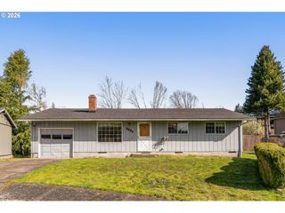 3805 Se 180TH Pl, Portland, OR 97236