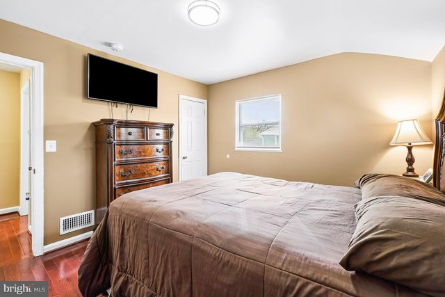 705 71ST AVE, Capitol Heights, MD 20743