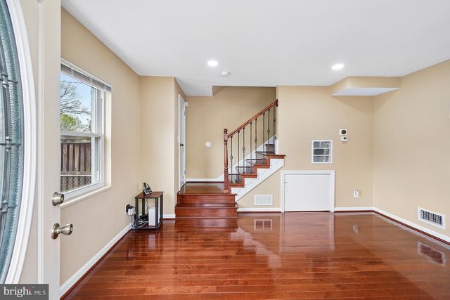 705 71ST AVE, Capitol Heights, MD 20743