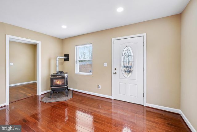 705 71ST AVE, Capitol Heights, MD 20743