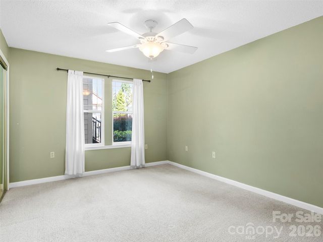 2303 Deermouse Way, Hendersonville, NC 28792