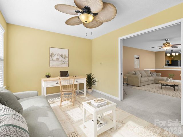 2303 Deermouse Way, Hendersonville, NC 28792