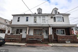 13 LEWIS ST, Minersville, PA 17954