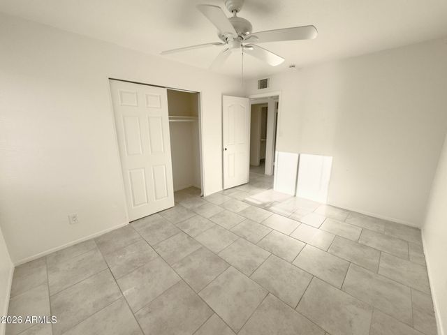 308 E VOGEL Avenue 4, Phoenix, AZ 85020