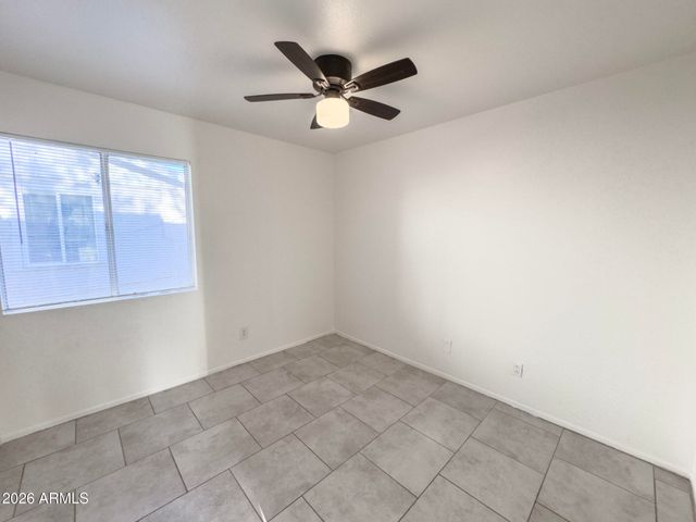 308 E VOGEL Avenue 4, Phoenix, AZ 85020