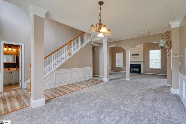823 Old Wynd Court, Spartanburg, SC 29301