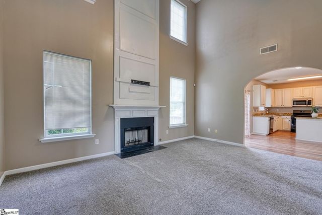 823 Old Wynd Court, Spartanburg, SC 29301