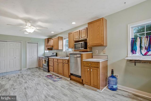 315 COLLEGE AVE, New Windsor, MD 21776