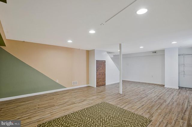 315 COLLEGE AVE, New Windsor, MD 21776