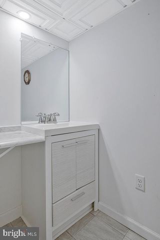 315 COLLEGE AVE, New Windsor, MD 21776