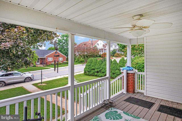 315 COLLEGE AVE, New Windsor, MD 21776