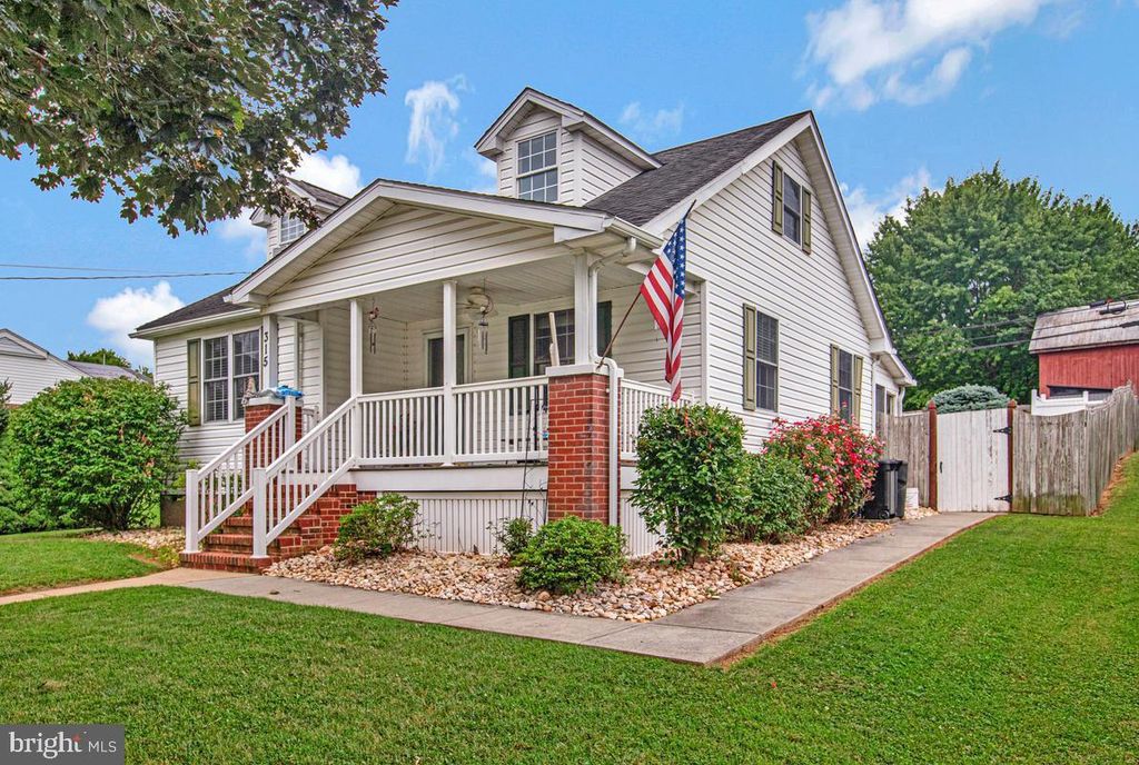 315 COLLEGE AVE, New Windsor, MD 21776