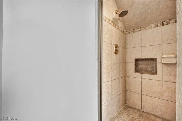 175 E Walnut Avenue, Painesville, OH 44077