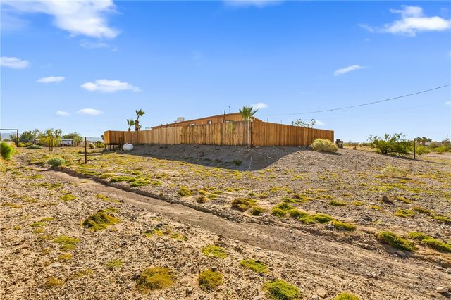 4355 S Arizona Circle, Fort Mohave, AZ 86426