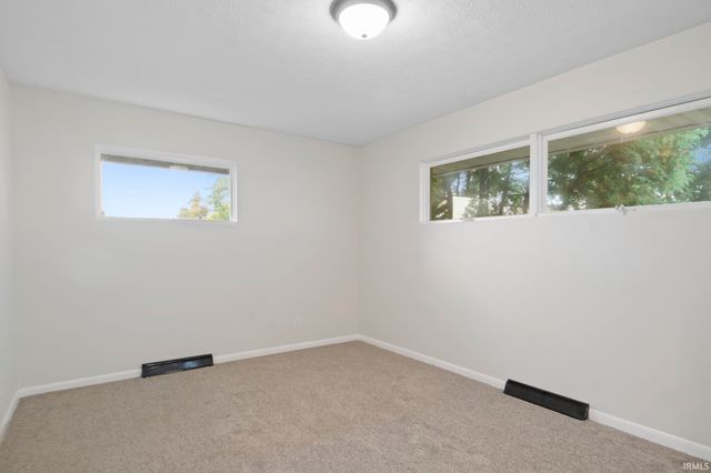 63601 Bremen Highway, South Bend, IN 46614