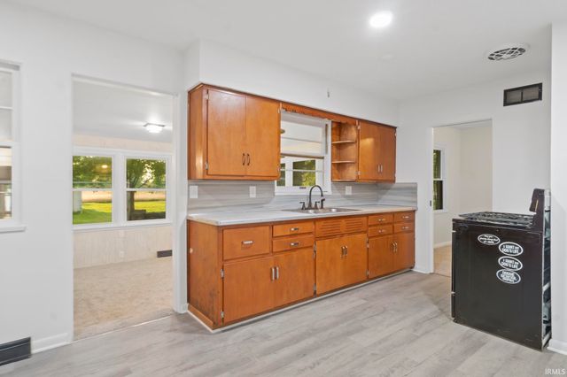 63601 Bremen Highway, South Bend, IN 46614