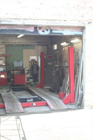 12 & 14 Waverly Street, Framingham, MA 01702