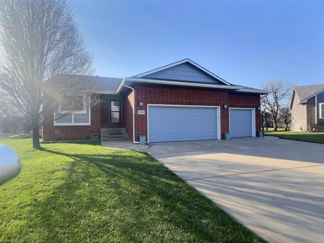 2530 S Prescott Cir, Wichita, KS 67215