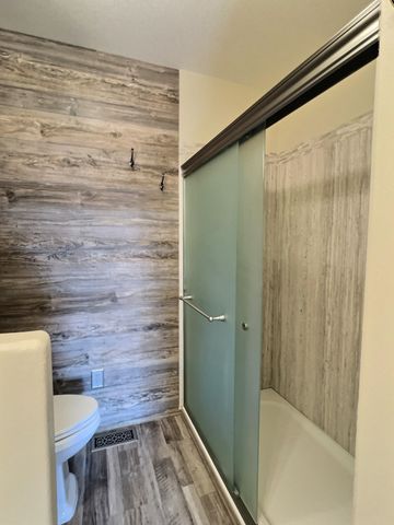 2530 S Prescott Cir, Wichita, KS 67215