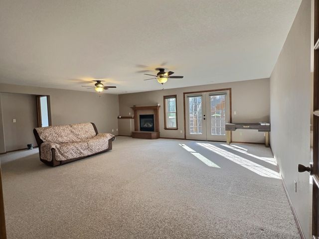 2530 S Prescott Cir, Wichita, KS 67215