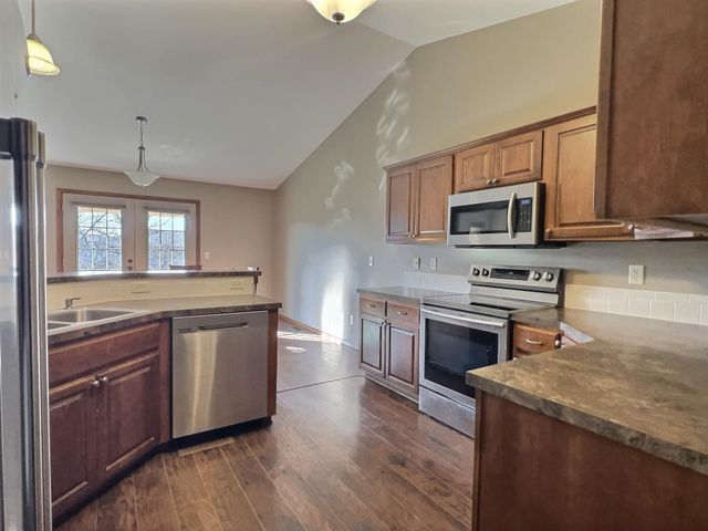 2530 S Prescott Cir, Wichita, KS 67215