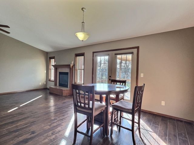 2530 S Prescott Cir, Wichita, KS 67215