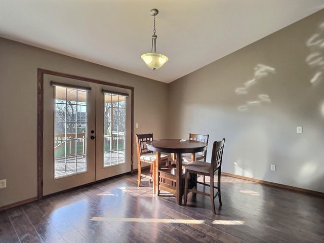 2530 S Prescott Cir, Wichita, KS 67215