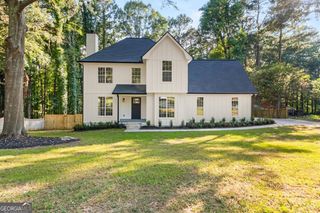 2135 Huntington Drive, Loganville, GA 30052