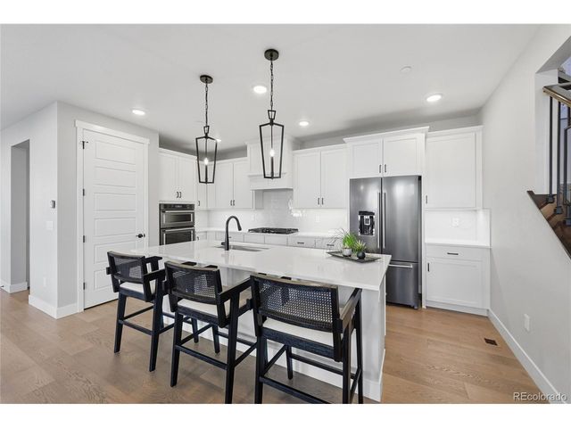 7039 Homeplace St, Castle Rock, CO 80108